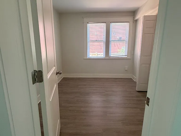 629 Lyon St NE #1 — Photo 14