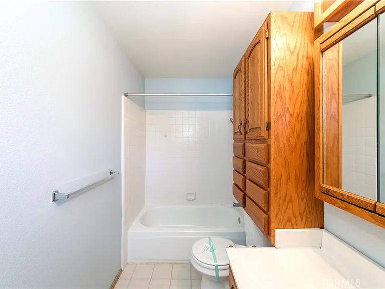 2577 Plaza Del Amo #737 — Photo 19