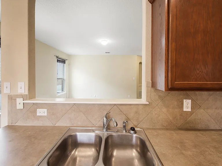 12206 Dewitt Way — Photo 11