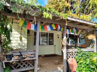 2047 Park Ave NE, Salem, OR 97301