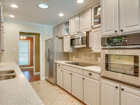 4th image of 4305 Churchwood Dr