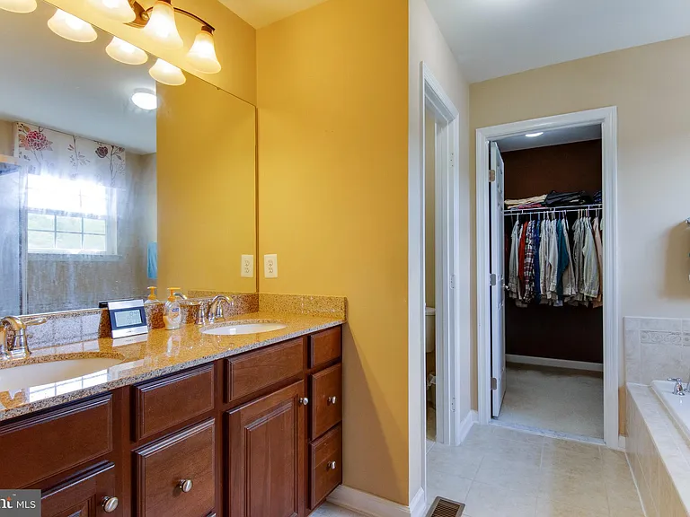 46 Bismark Dr — Photo 17