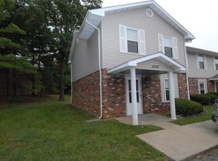 2325 Highland Hill Dr #A, Saint Peters, MO 63376