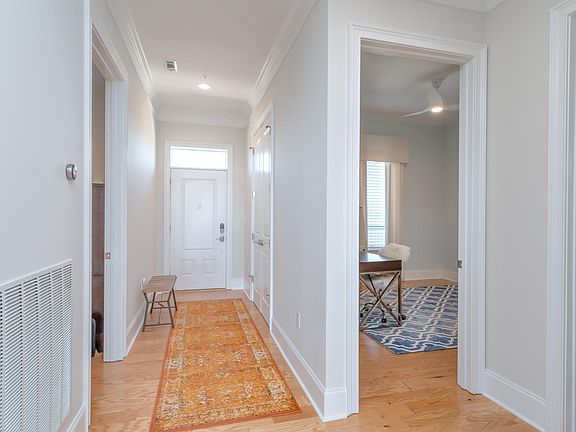 2nd image of 705 Watermarke Ln