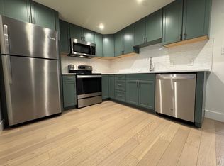 3035 Baltz St, Philadelphia, PA 19121