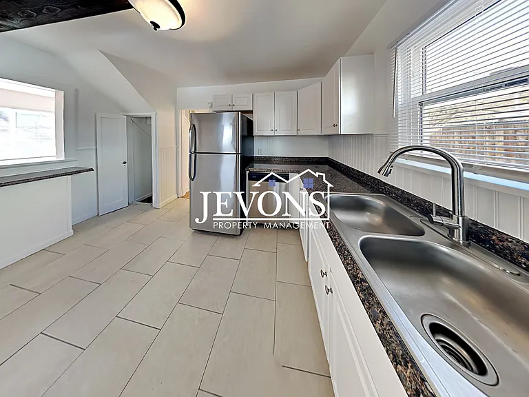 921 S 21st Ave #921 — Photo 12