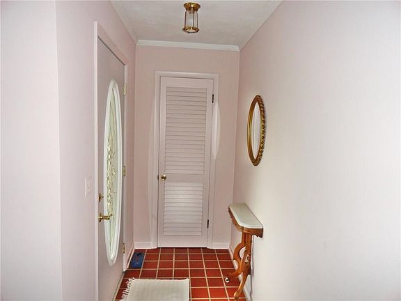 2nd image of 508 Woodland Dr