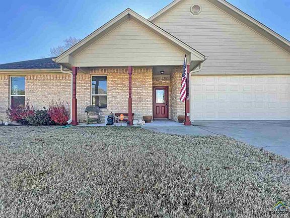 2nd image of 703 Jaxon Dr