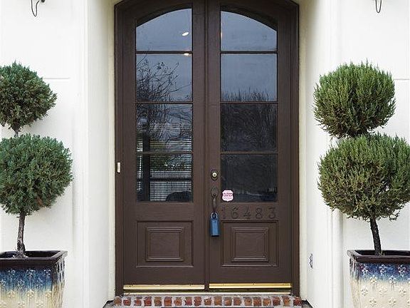 3rd image of 16483 Majestic Oak Dr
