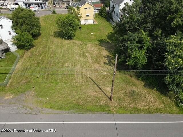 1st image of 225 Vine St