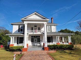 26 Merritt St, Hawkinsville, GA 31036