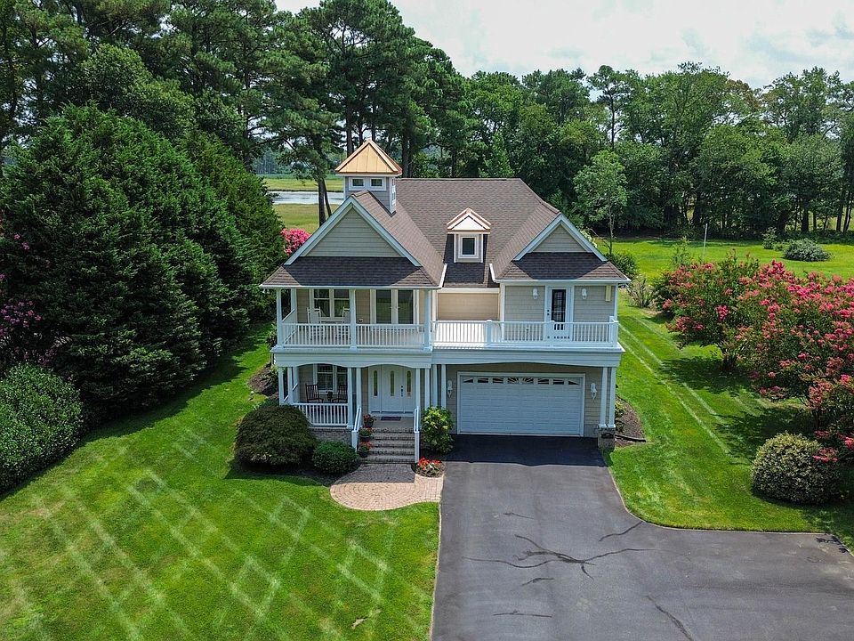 1st image of 125 Creekside Dr