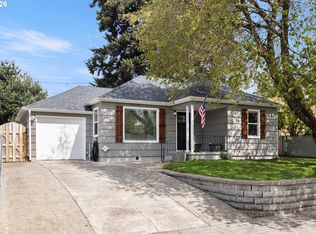 9045 SE Alder St, Portland, OR 97216