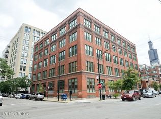 331 S Peoria St #PENTHOUSE 4, Chicago, IL 60607