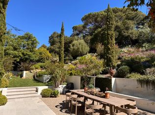 448 Court Pl, Santa Barbara, CA 93108
