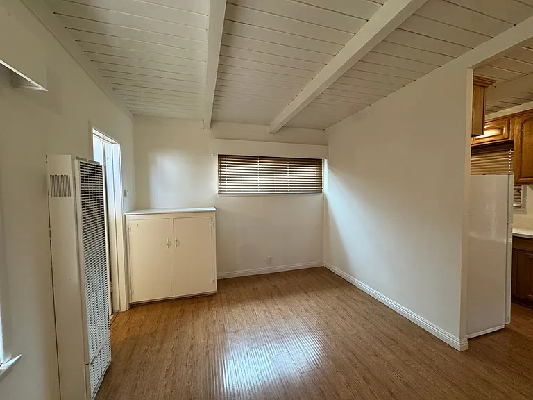 111 Alabama St — Photo 12