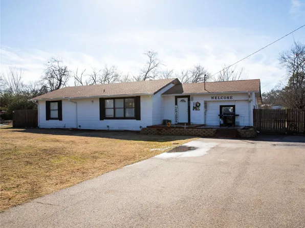 802 Alabama St, Sulphur Springs, TX 75482