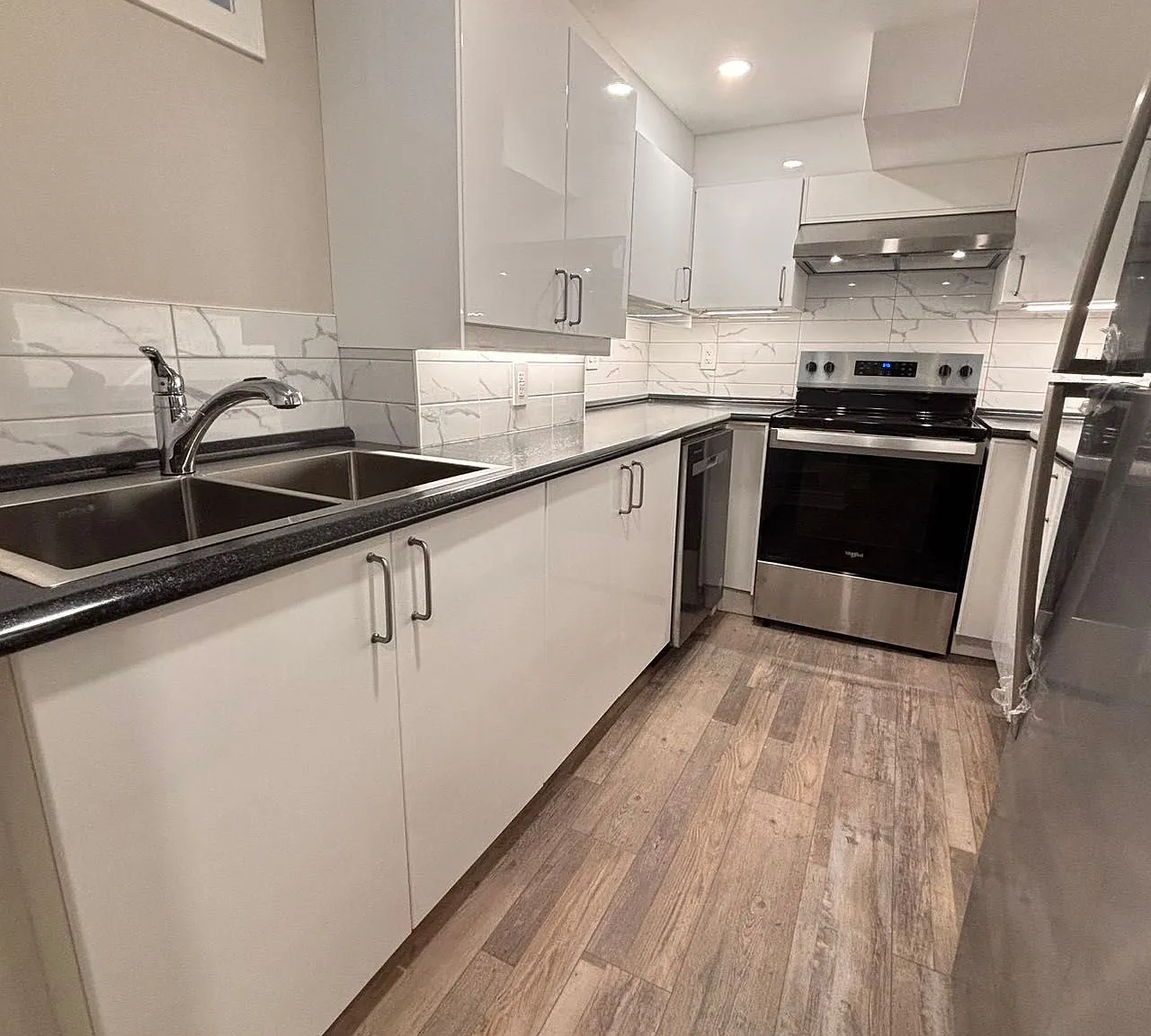 2 bed, $1,600 — Photo 1
