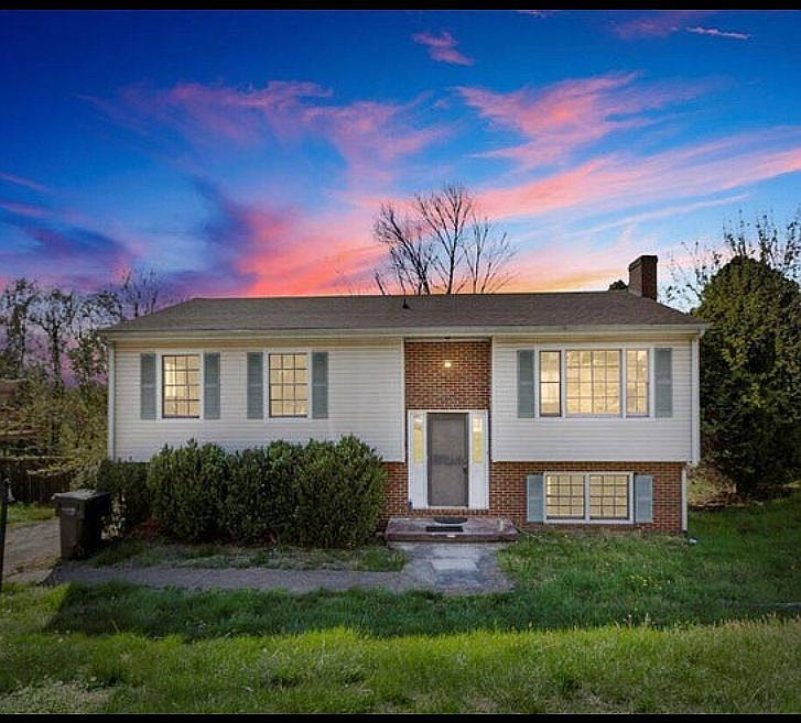 1st image of 641 Missimer Ln