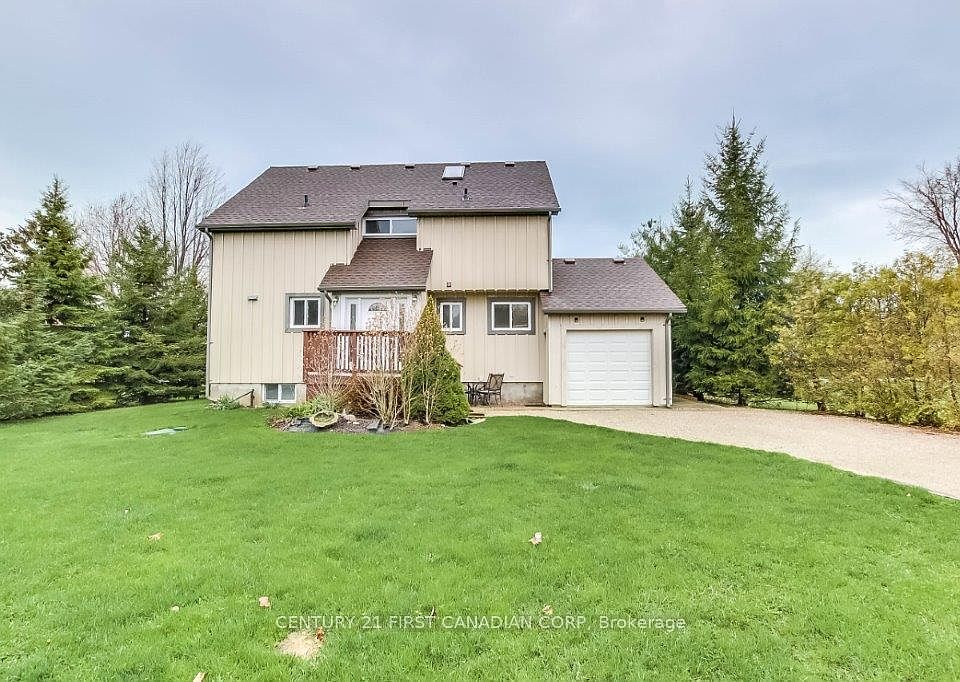 1st image of 71889 Sunridge Cres