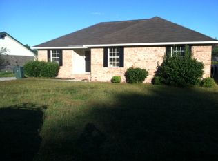 947 Gulfstream Rd, Hinesville, GA 31313