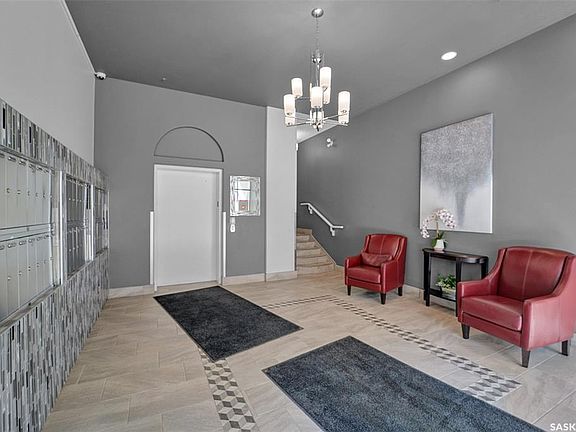5th image of UNIT 307-333 Nelson ROAD