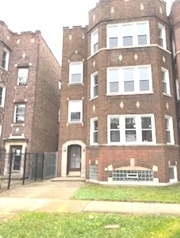 2nd image of 7747 S Phillips Ave #B
