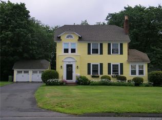 572 Main St, Cromwell, CT 06416