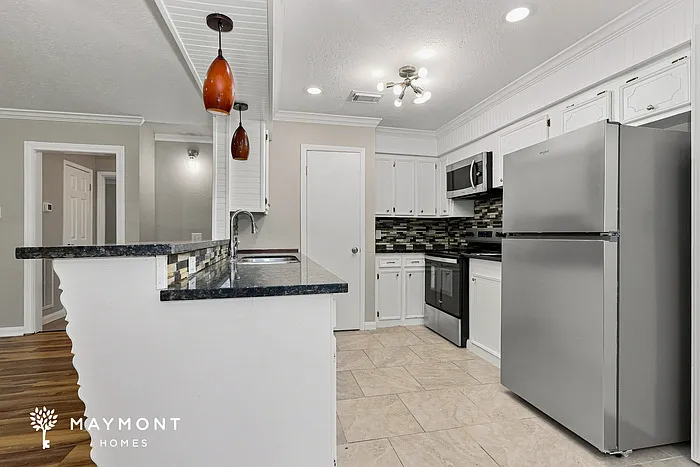 114 Belvedere Dr — Photo 5