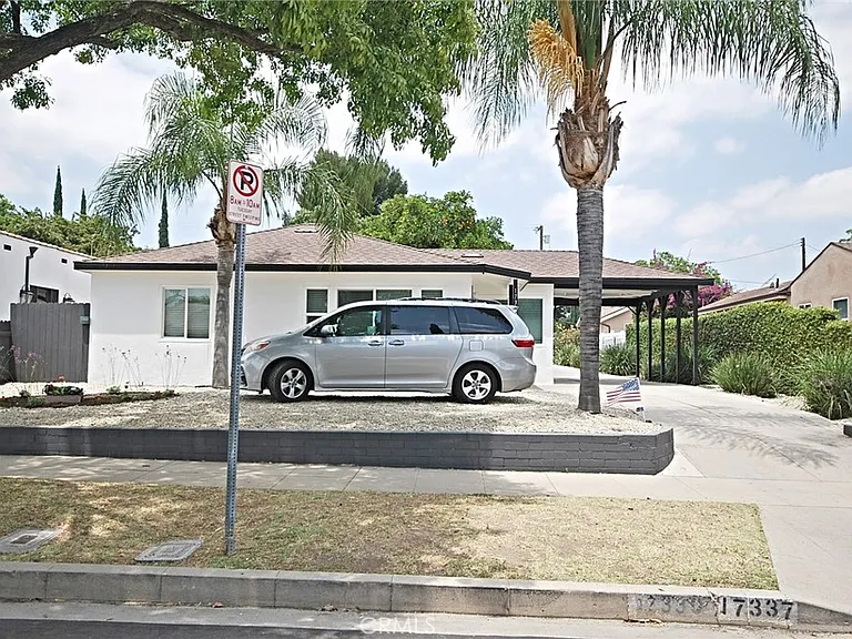 17339 Los Alimos St — Photo 2