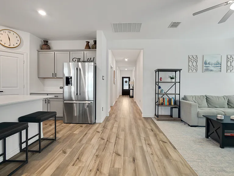 1224 Milfoil Dr — Photo 8