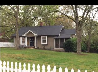 203 E 5th Ave, Winder, GA 30680