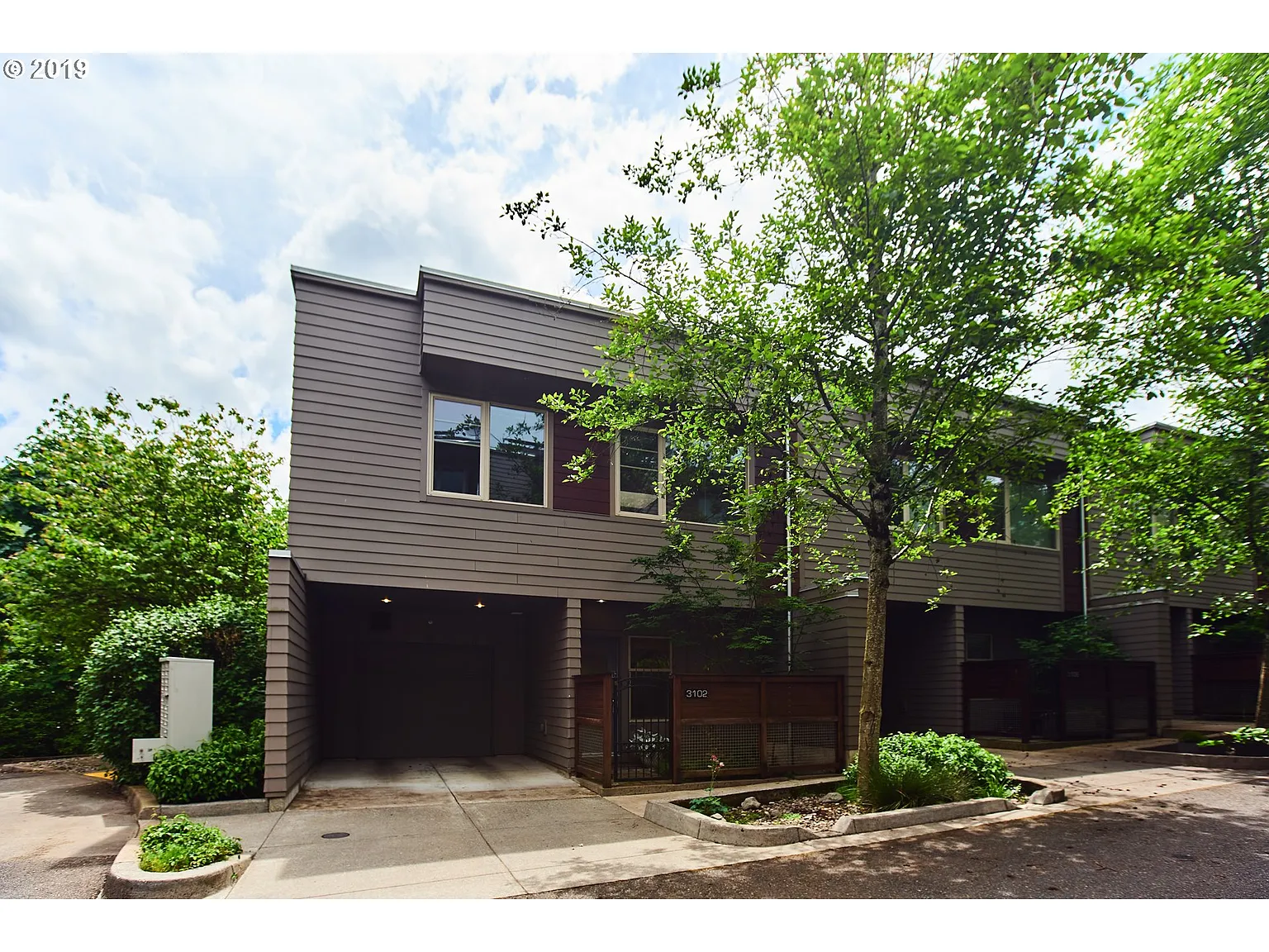 3102 SW Dolph Ct #B6 photo 1