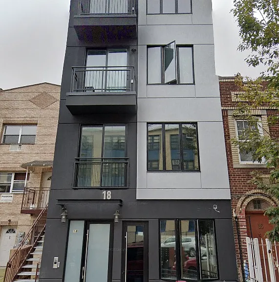 18 Starr St #4 — Photo 7