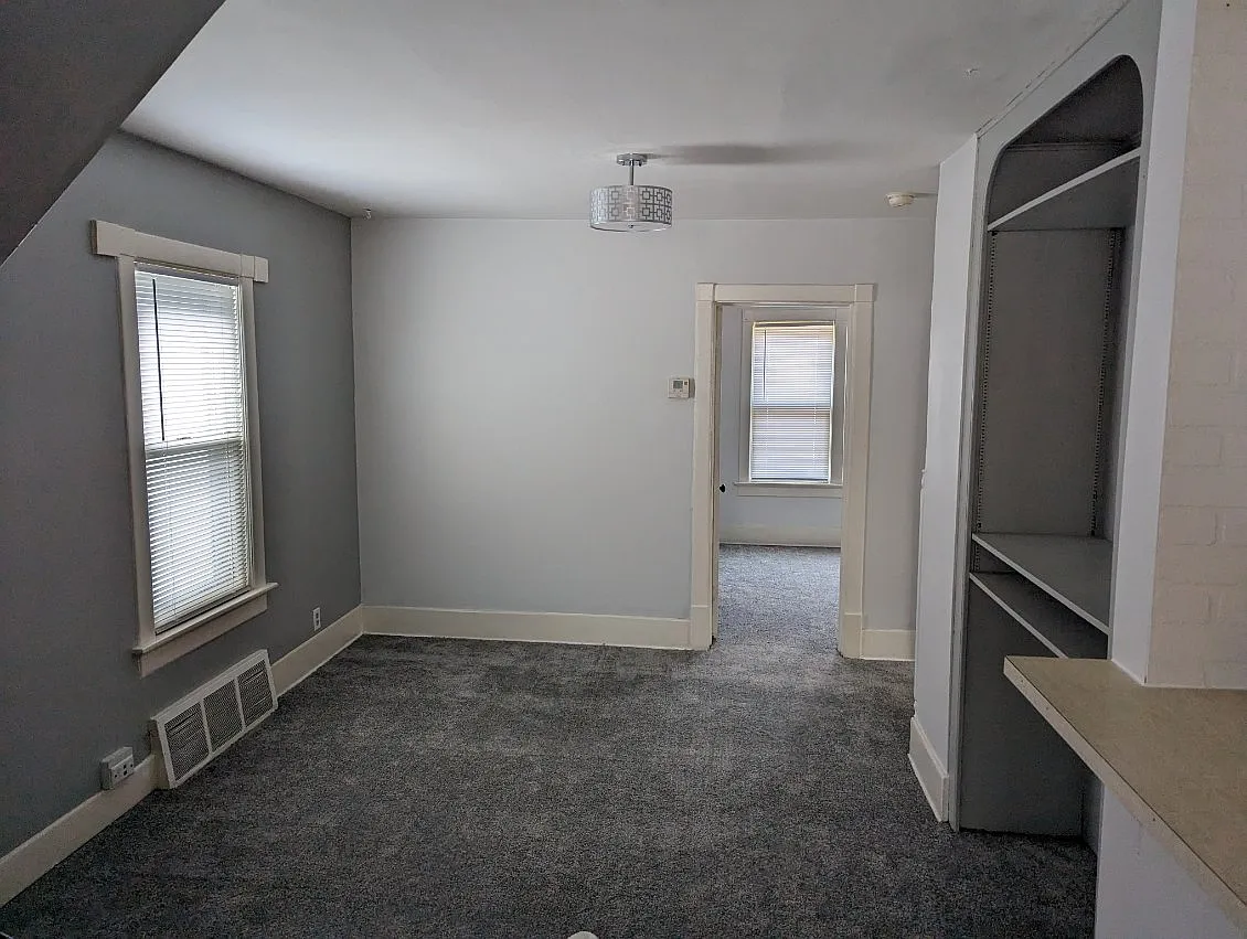 Building Photo - 1574 S 72nd St