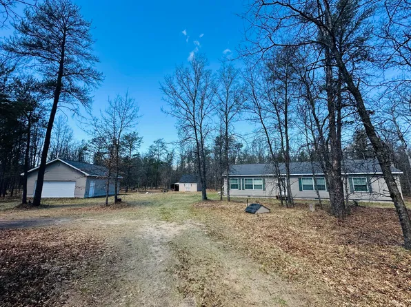 10756 Cal Murray Trl, Roscommon, MI 48653