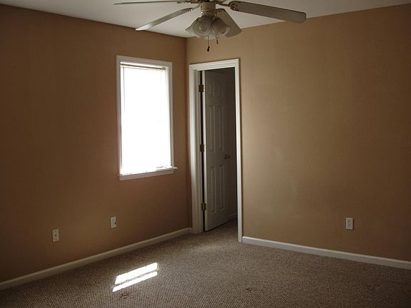 5th image of 2617 Glenlea St