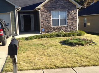 325 Saint Charles Way, Helena, AL 35080
