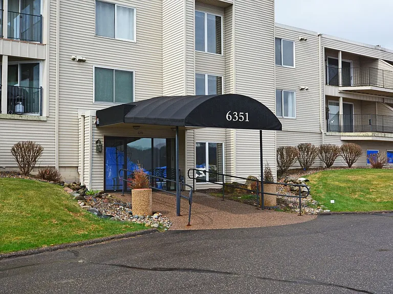 6351 Saint Croix Trl N #138 — Photo 16