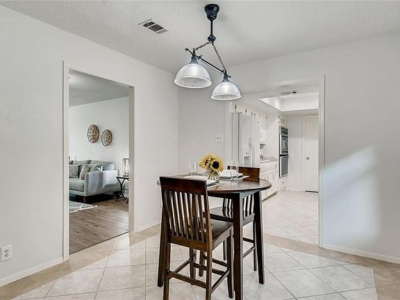 5th image of 4302 W Cordoba Cir