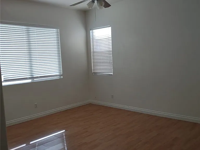 915 Dover Glen Dr #0 — Photo 12