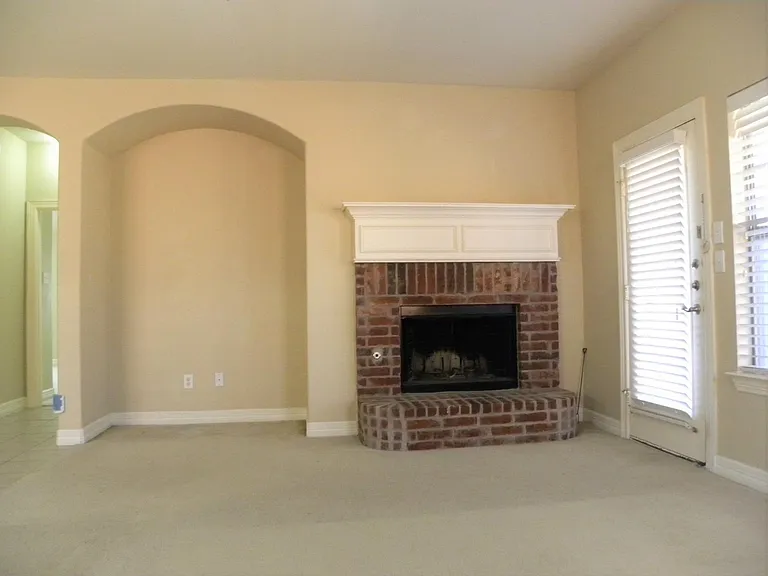 4620 Evanshire Way — Photo 17