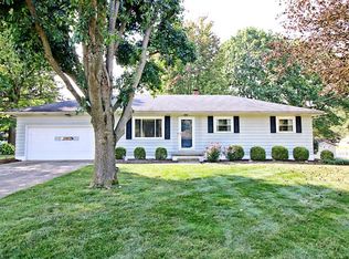 3538 Durham Rd, Barberton, OH 44203