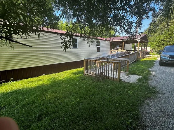 351 Delta Country Ln, Livingston, TN 38570