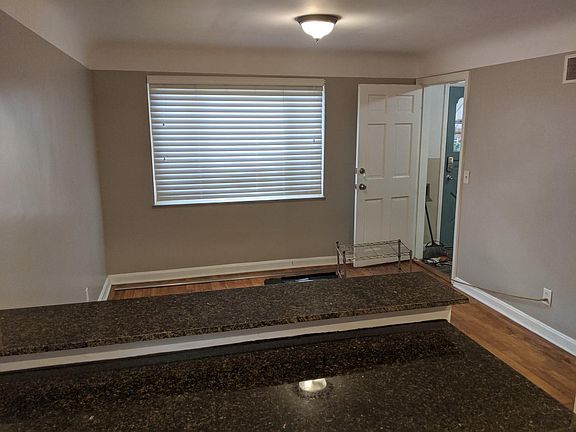 4th image of 3906 Kilbourne Ave Unit 1