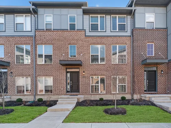 8188 Bostic Ct, Fishers, IN 46038