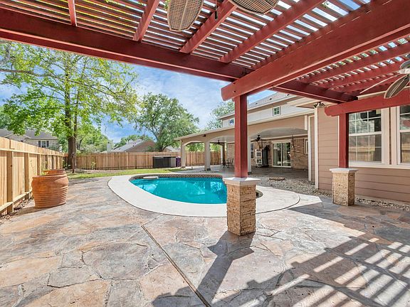 5th image of 12418 Mill Ridge Dr