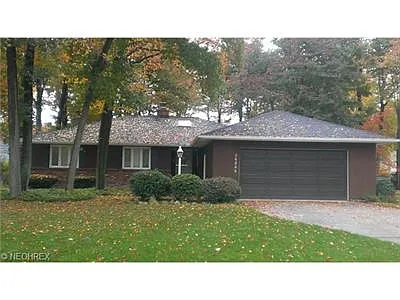 26800 Elmwood Dr photo 1