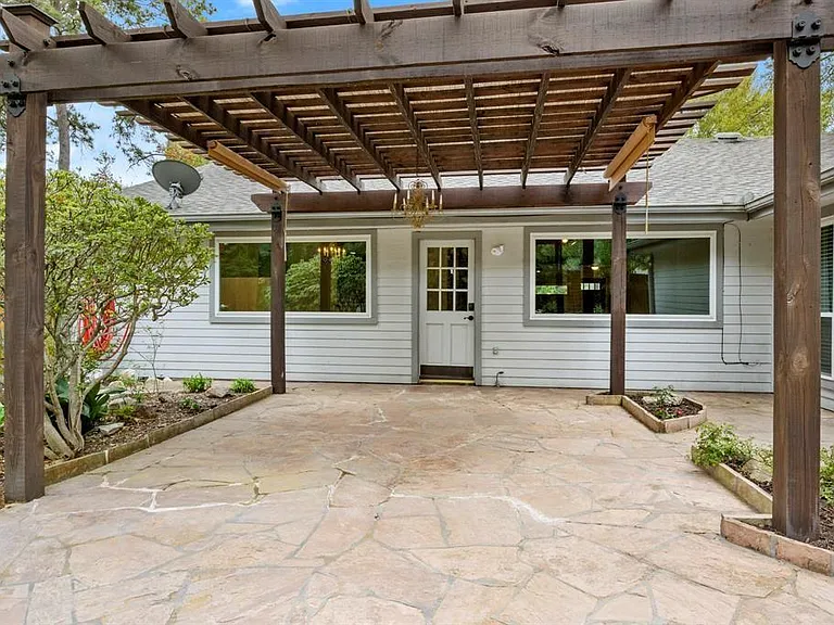 13426 Nevermore Dr — Photo 30