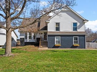 8369 Alden St, Lenexa, KS 66215